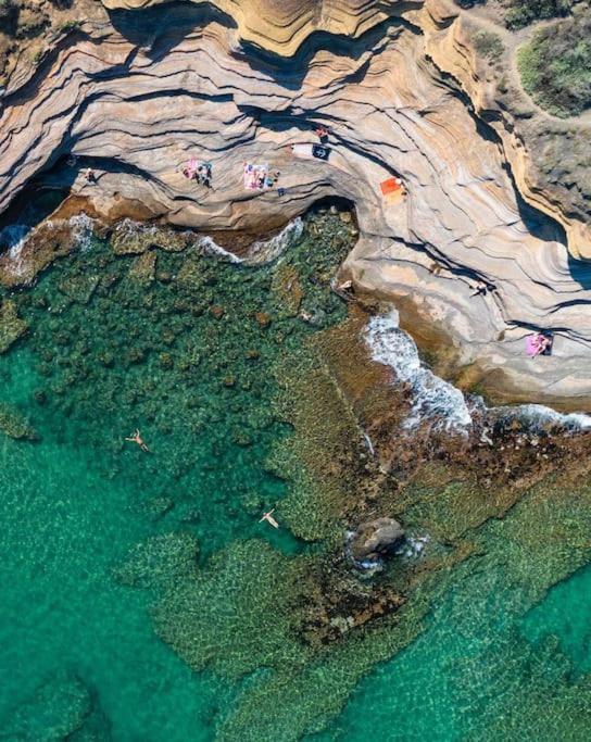 Avec Piscine, Entre Plage, Port Et Falaises *